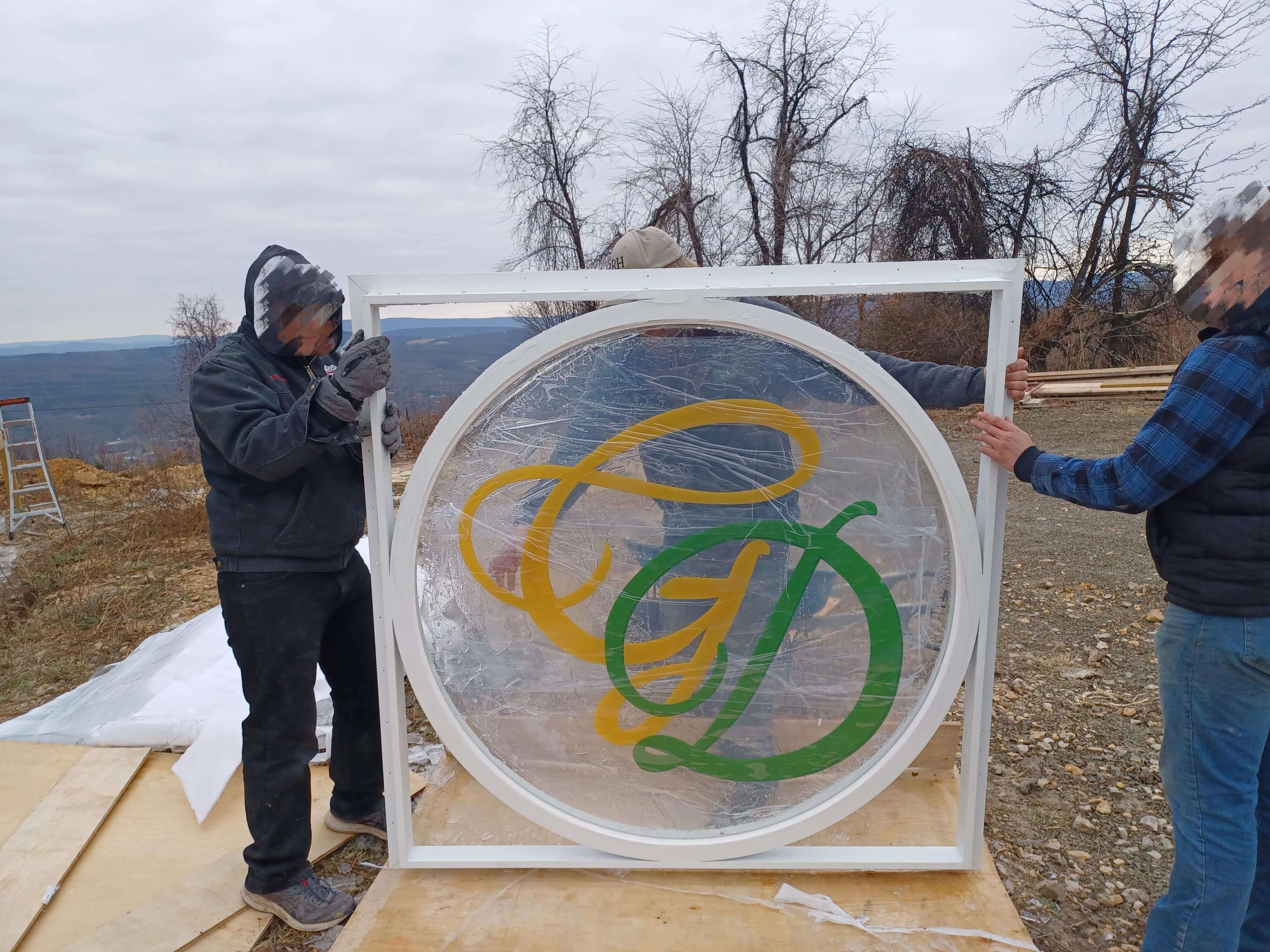 Aluminum Seamless Welded Round Art Glass Window (4)