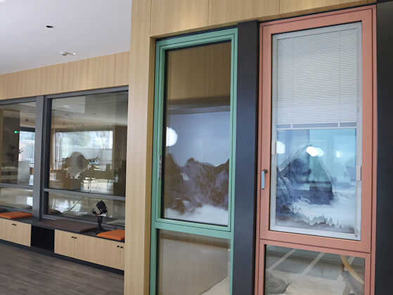 Frameleaze hot sale nei bûten iepenende flush frame finster (1)