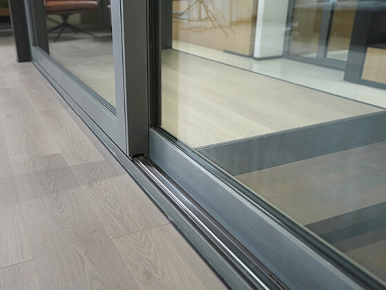 Urugi rwo guterura ruremereye rwa GLT145X Classic (2)