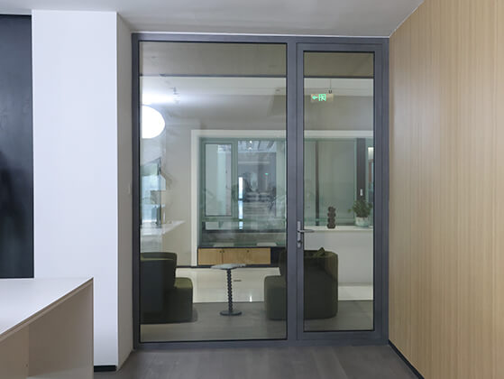 Cửa nhôm cách âm GLW70 (1)