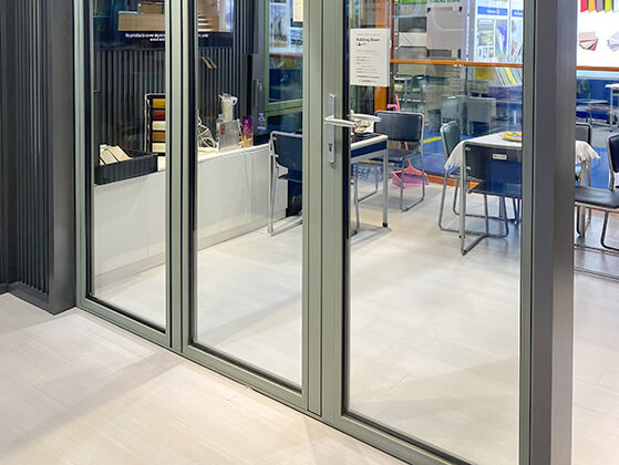 د GZW78 کلاسیک المونیم فولډنګ دروازه (3)