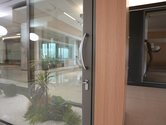 MLT155 വുഡ് അലുമിനിയം സ്ലൈഡിംഗ് ഡോർ (2)