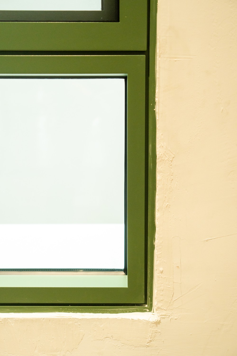 DETAILS (1)