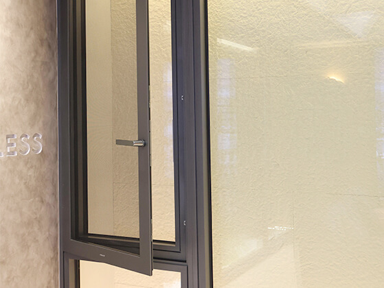 GPW115 Slim Frame Aluminum Casement Window with Mosquito Net (2)