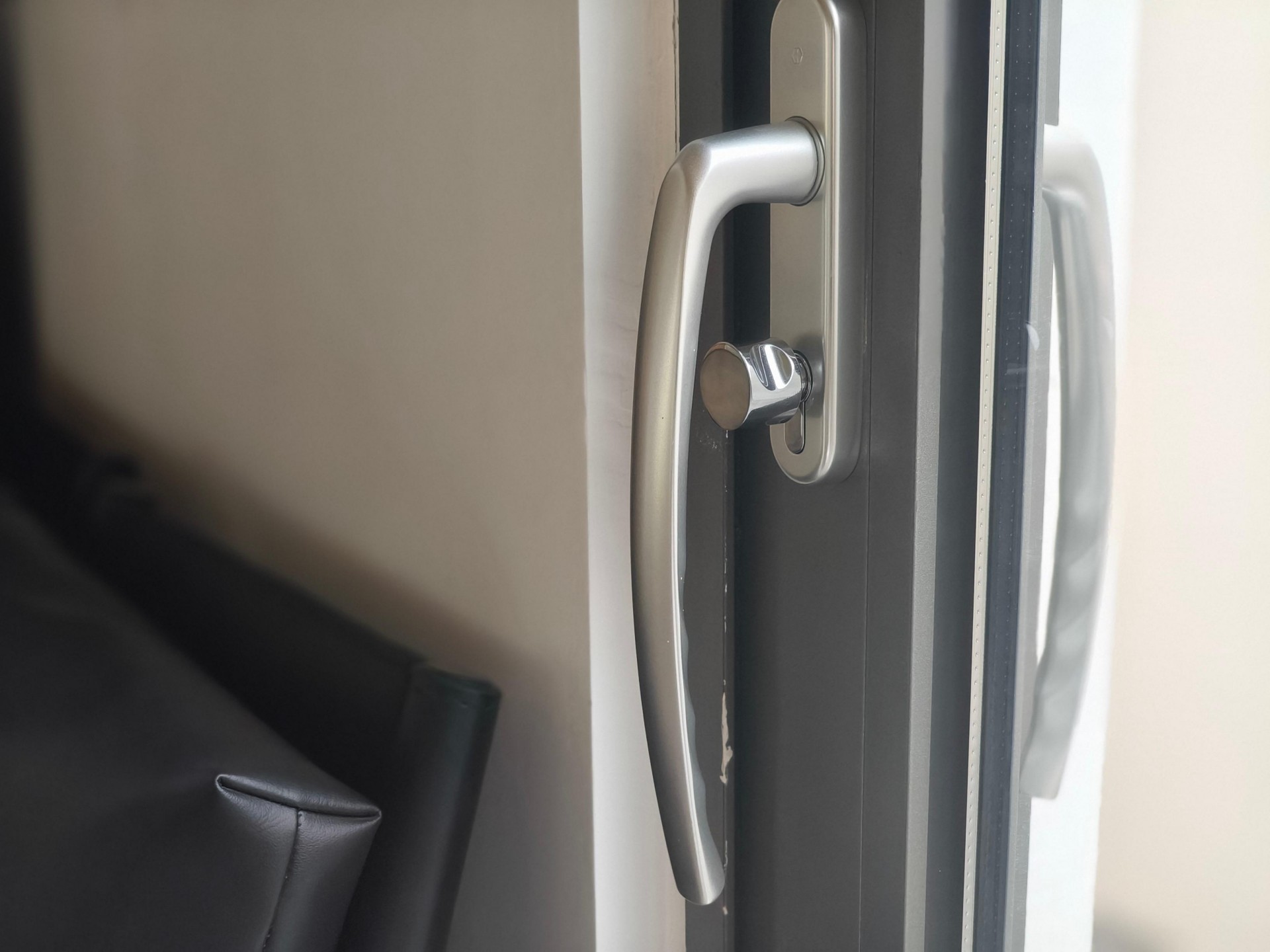 GTL162 240-DETAILS (1)