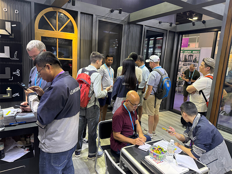 The 140th Canton Fair Meets LEAWOD Bringing Chinese Doors & Windows to World-Class Standards (4)